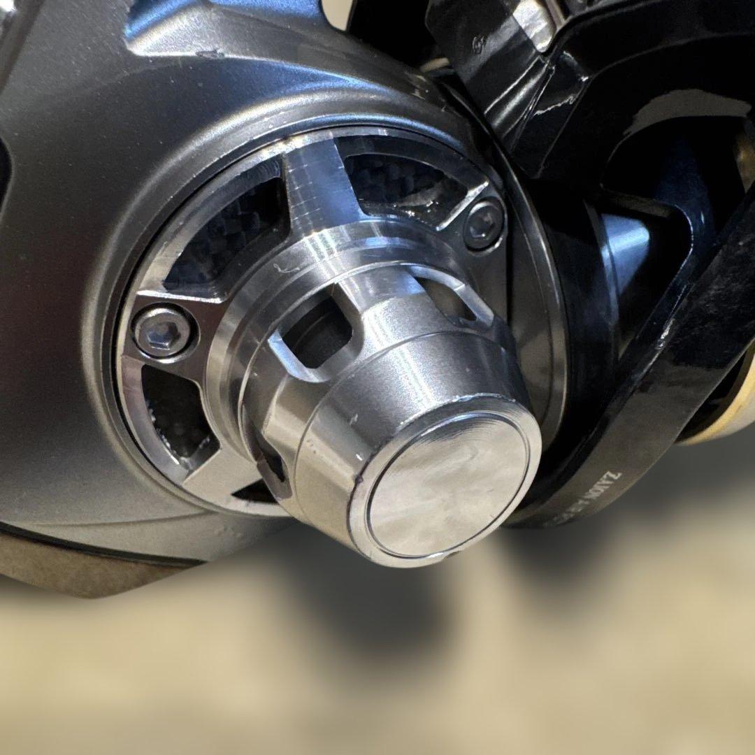 ダイワ SALTIGA 4500 （5000スプール付き)