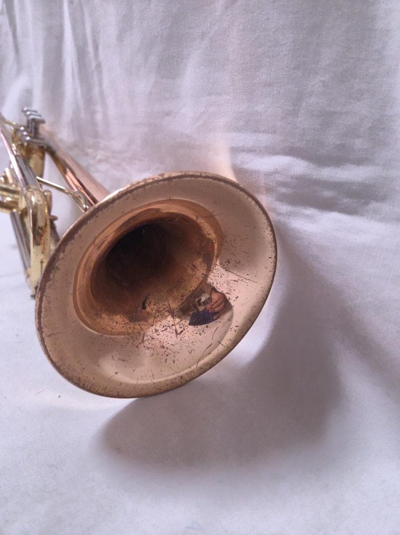 YAMAHA YTR-3320 トランペット 中級モデル 赤ベル #3042C