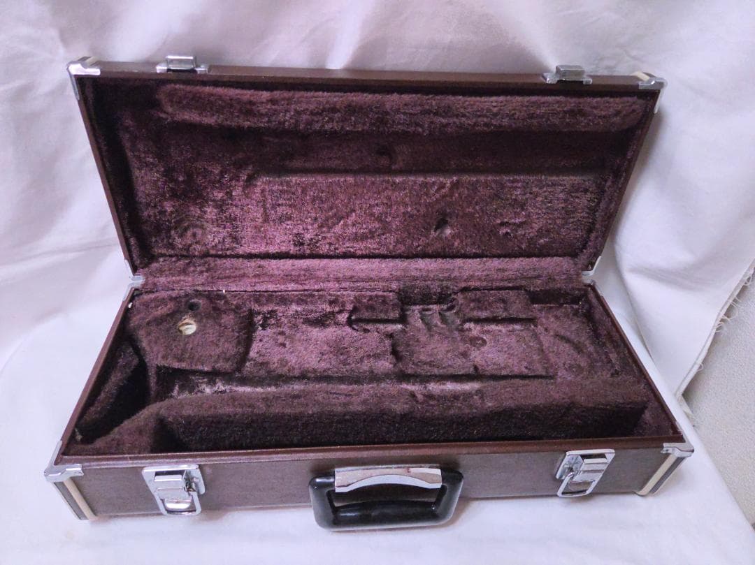 YAMAHA YTR-3320 トランペット 中級モデル 赤ベル #3042C