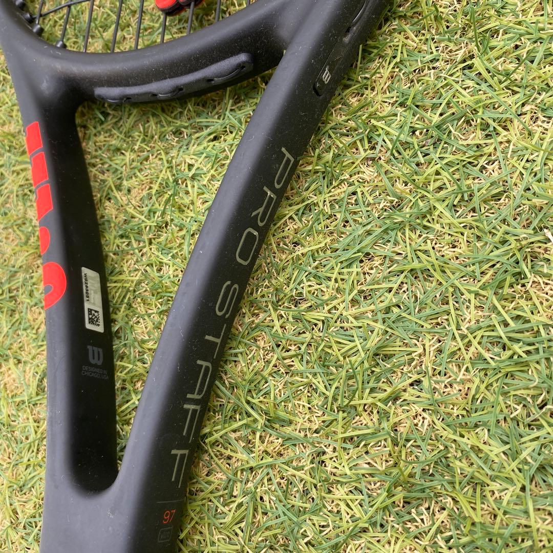 Wilson Pro Staff テニスラケット 赤黒　張人　TSGT 11