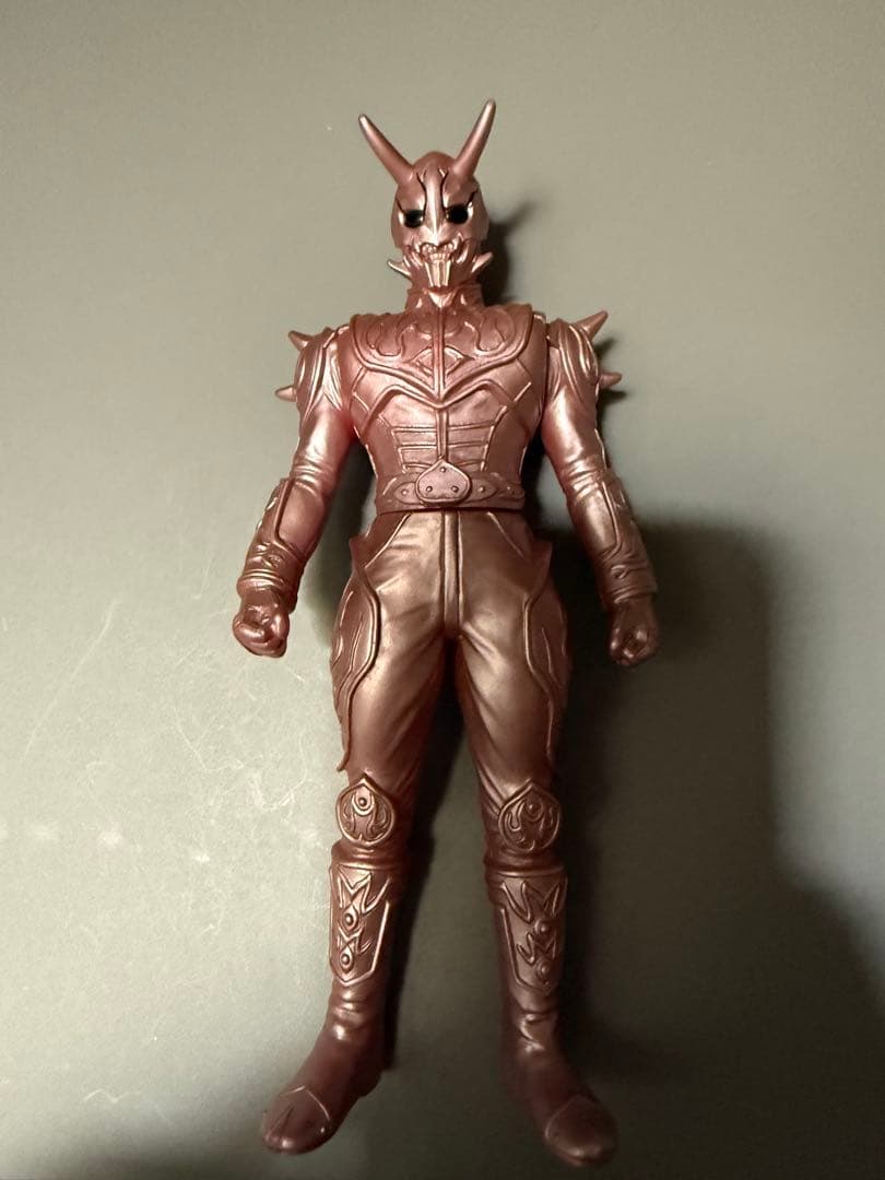 抽選プレゼント品　モモタロス　ソフビ