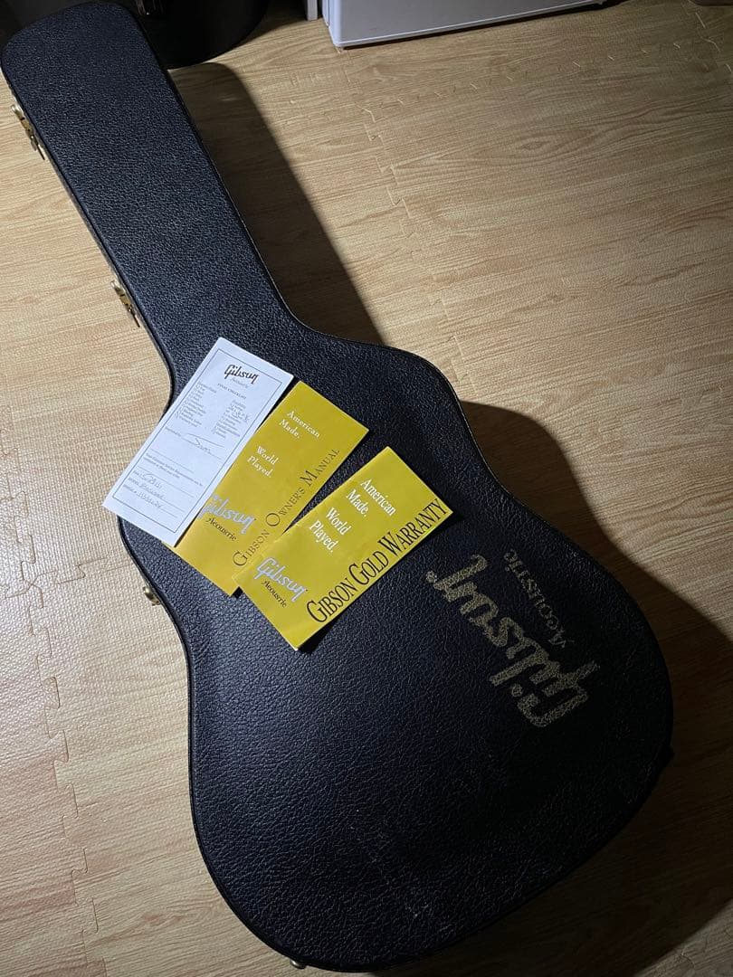 GIBSON J-45 standard 2013年製