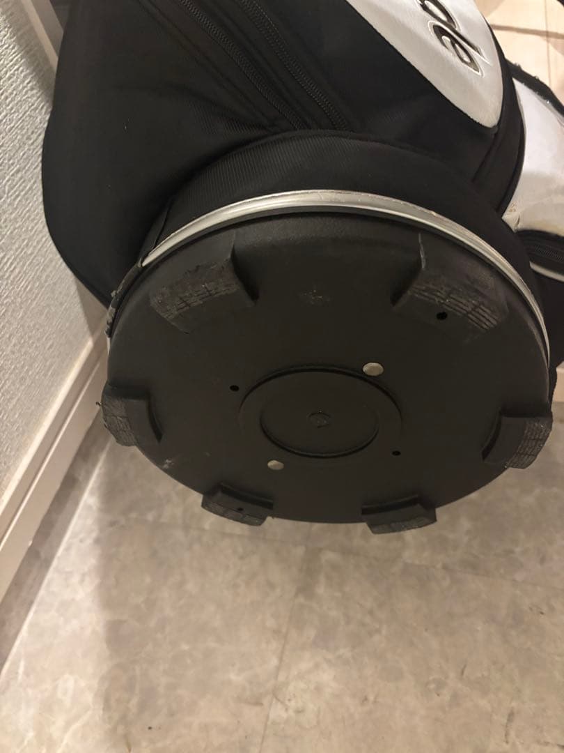 TaylorMade キャディバッグ 白黒