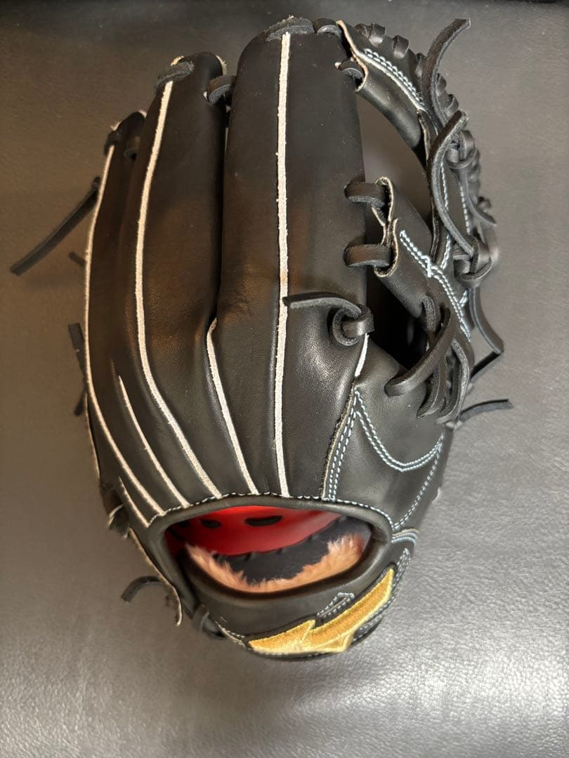 ミズノ Global Elite 軟式グローブ 黒　ヤクルト長岡モデル　コユニ