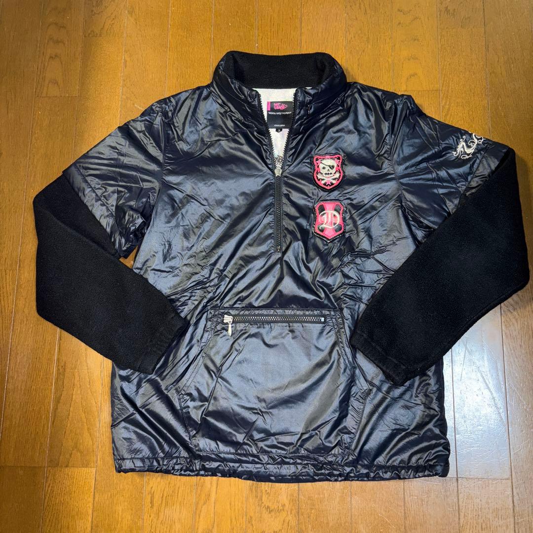 お洒落 ダンスウィズドラゴン 2WAY 中綿蓄熱ブルゾン(収納フード)