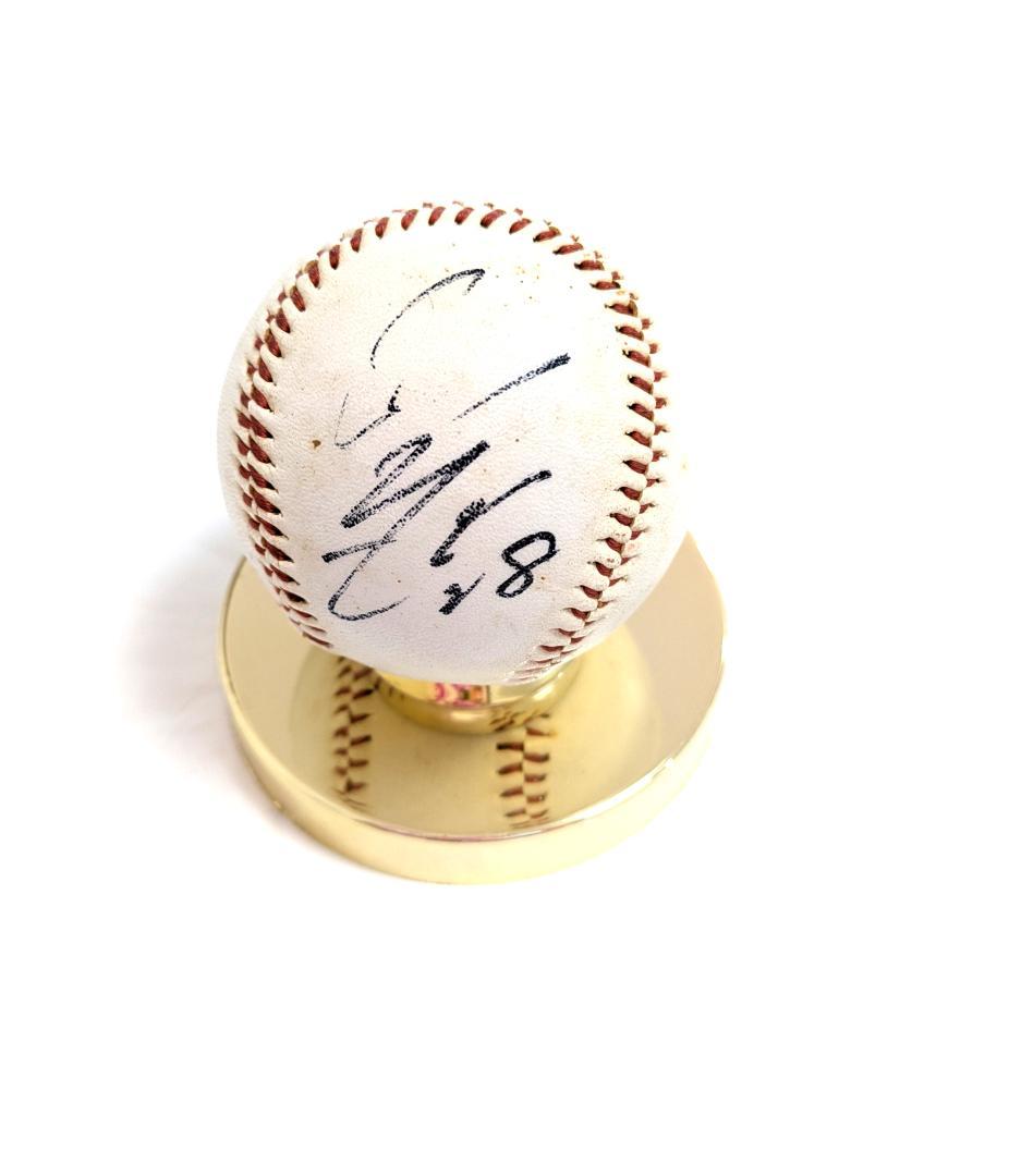 1975年 広島カープ初優勝時　赤ヘルV1 山本浩二サインボール