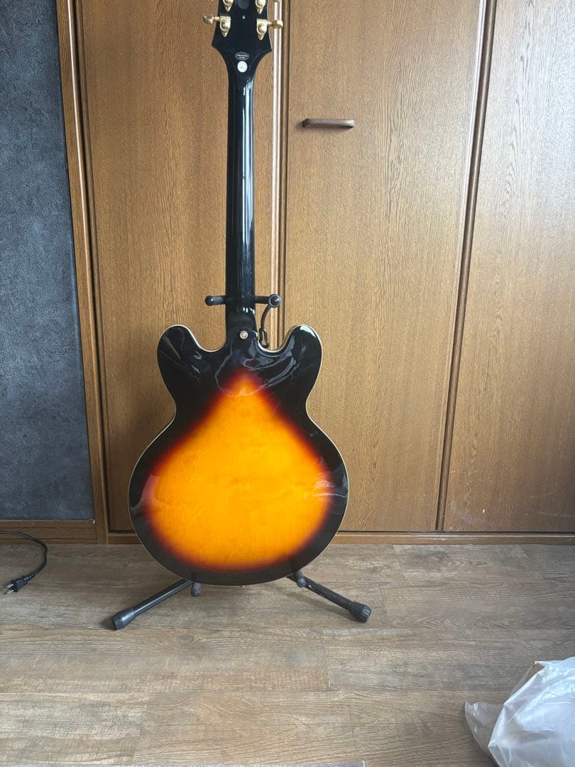 j*g様 Epiphone Sheraton-Ⅱ サンバースト ハードケース付き