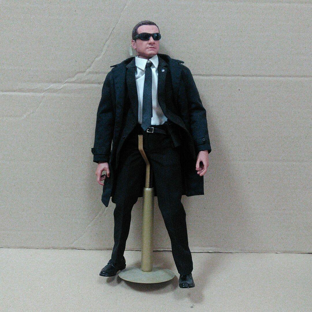 1/6　フィギュア　FBI　特別捜査官  スーツ