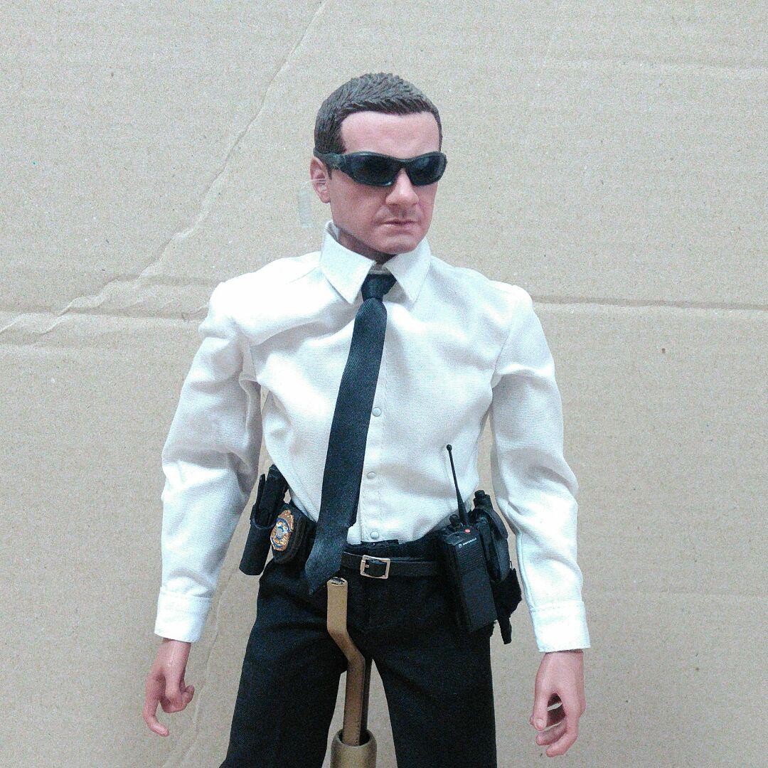 1/6　フィギュア　FBI　特別捜査官  スーツ