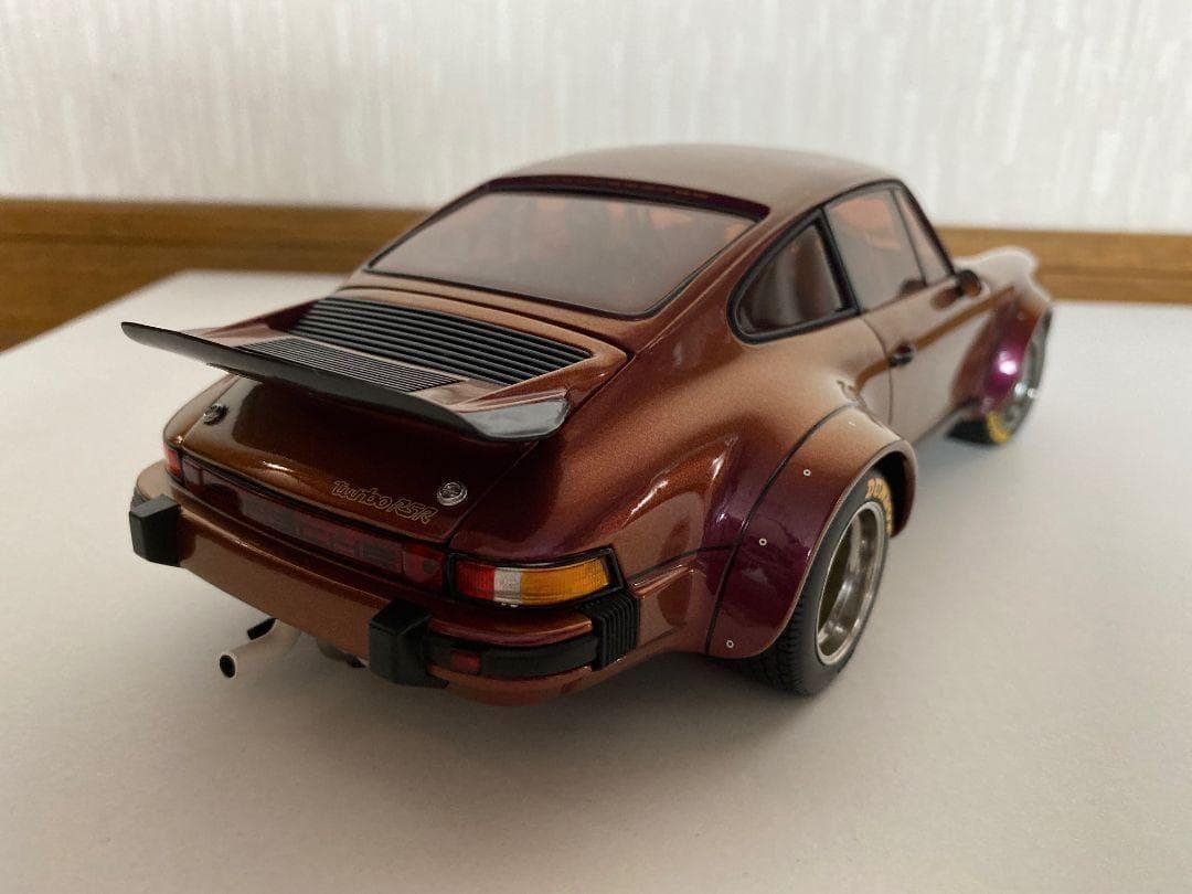 １／１８ エグゾト ポルシェ ９３４ ＲＳＲ １９７６ 新品 ミニカー