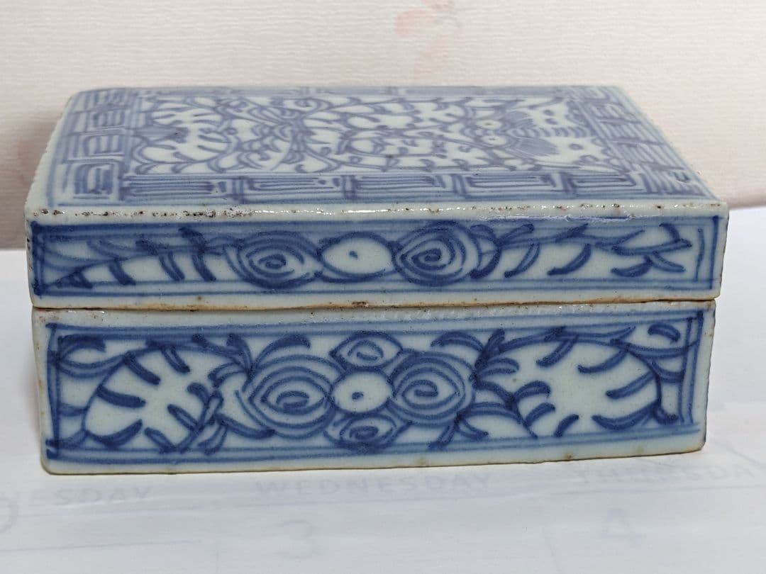 ♦中国古陶磁 青花 長方形印盒 盒子 染付 印泥入 古玩 古美術品 骨董品