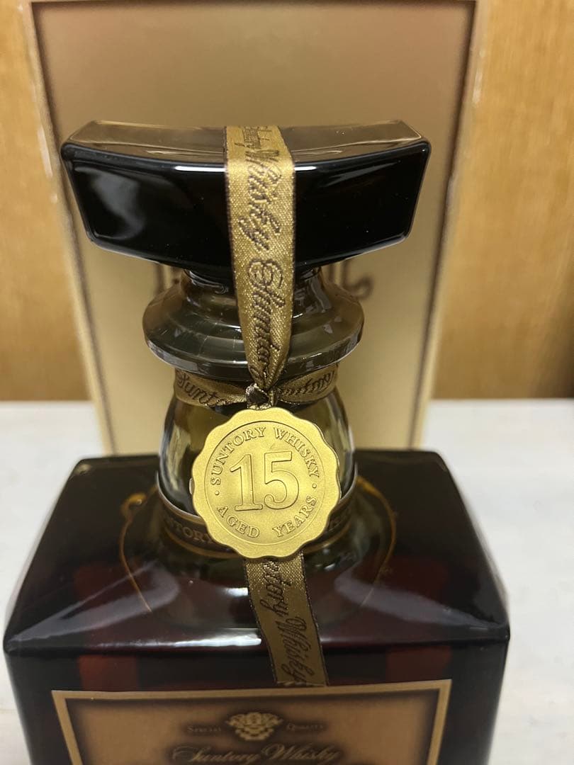 サントリーウイスキー ロイヤル 15年 箱入り