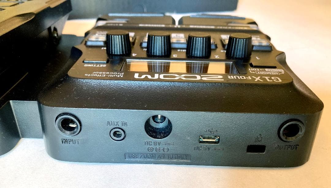 ZOOM G1X FOUR マルチエフェクター ACアダプタ付き