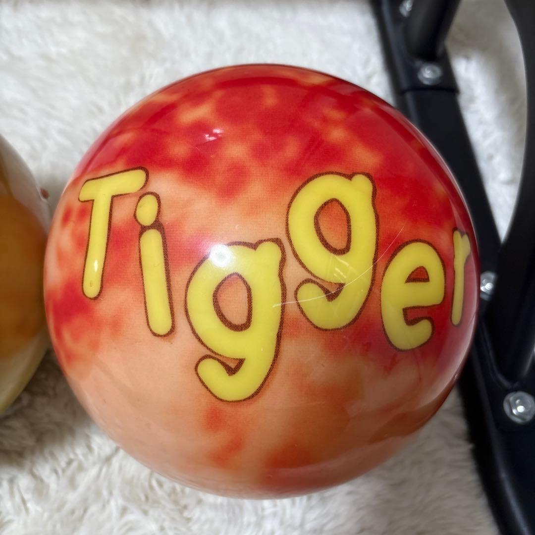 ウィニー・ザ・プー とティガースペアボール