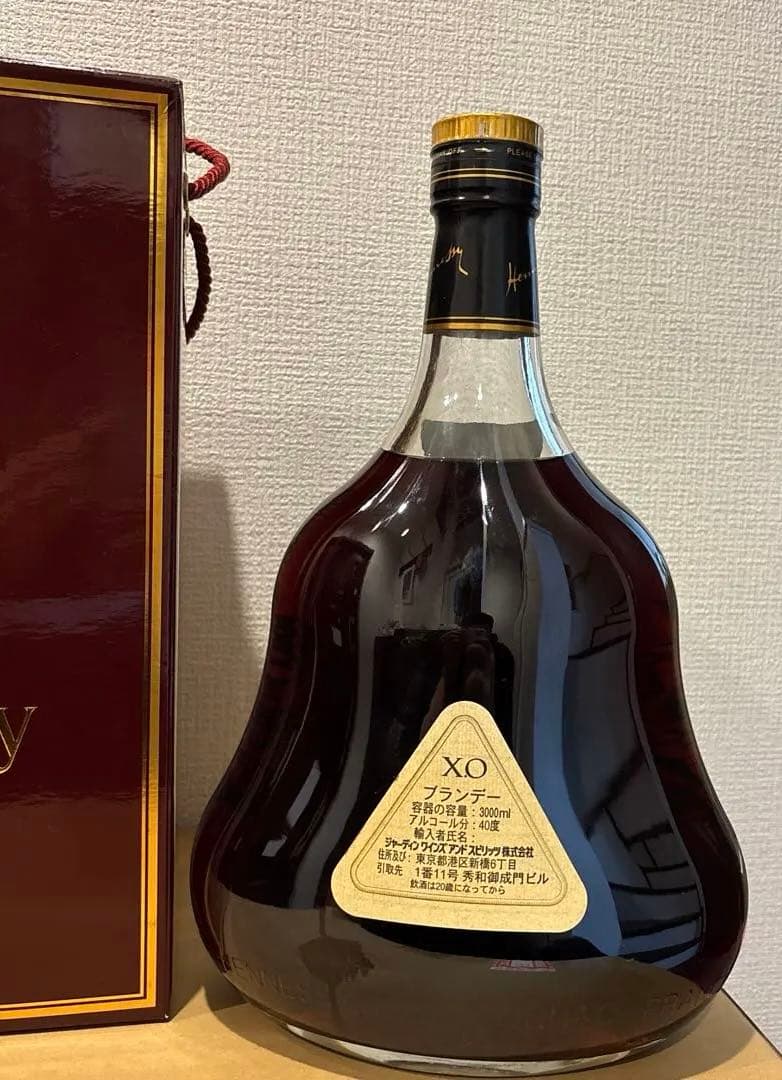 ヘネシー XO 金キャップ ボトル 3000ml 40％ 箱付コニャック 未開封