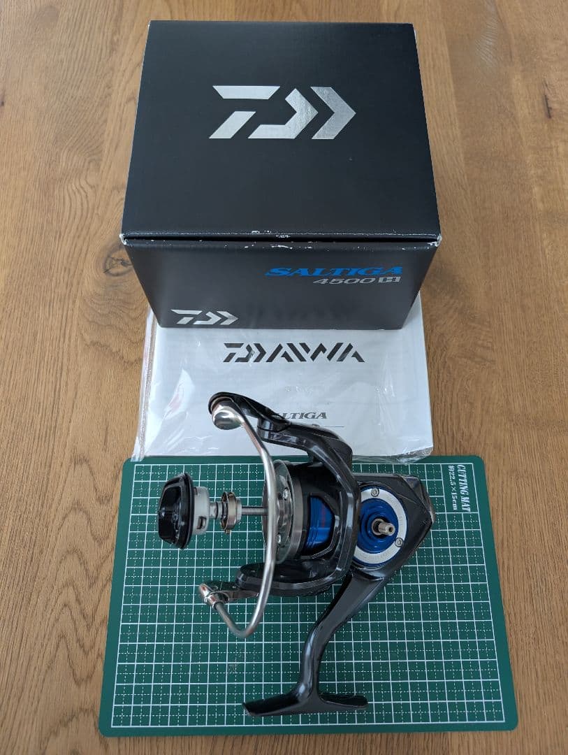 15ソルティガ4500H ボディー　箱、説明書付き