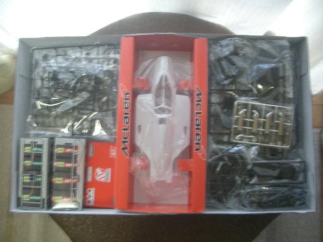 1/12 ビーマックス マクラーレン MP4/4 モナコGP レインタイヤ付き