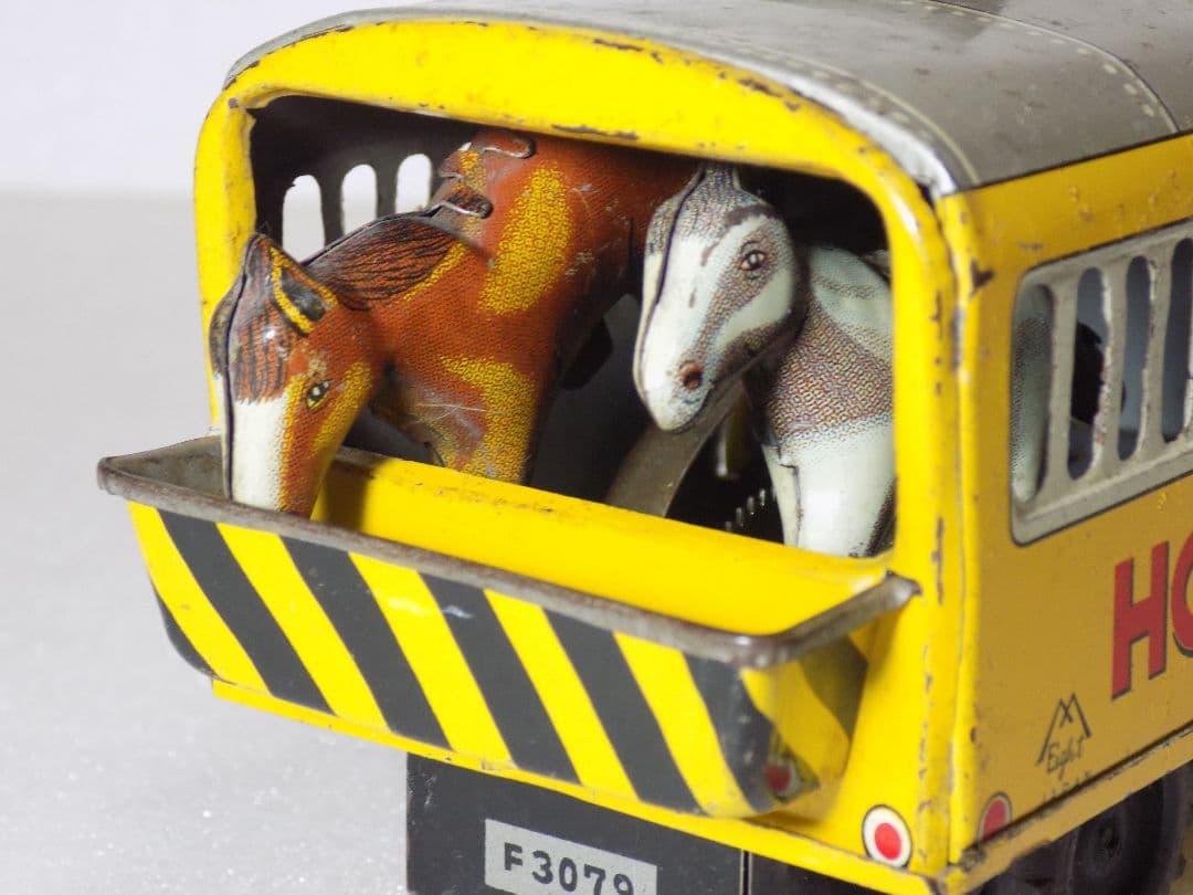 ✨️本日限定価格　希少珍品　ブリキ　【HORSE VAN】フリクション