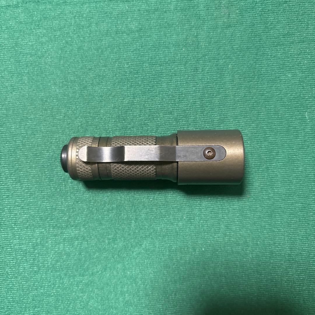 SUREFIRE E1 Executive HAカラー