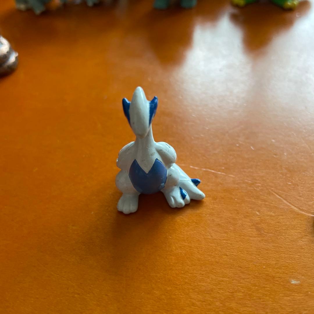 ポケモン　ルギア　2000 フィギュア　任天堂