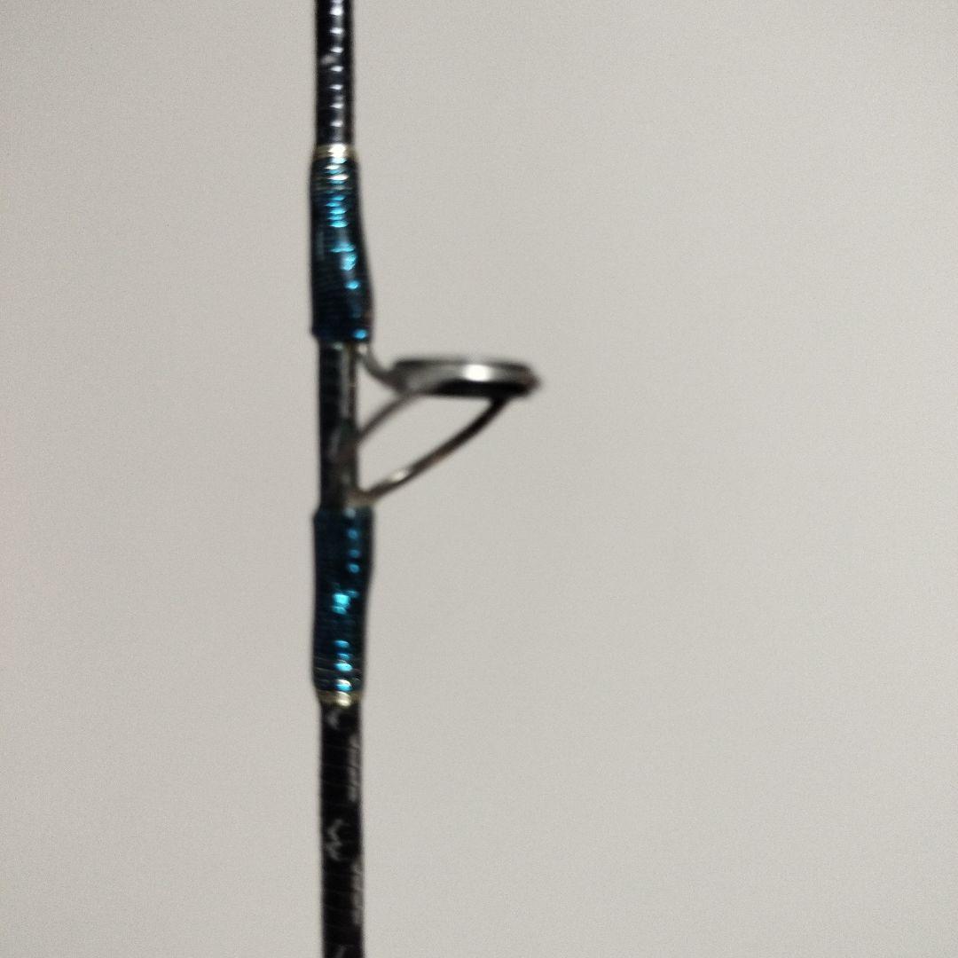 シマノ ワールドシャウラ青 1652R-2 バスロッド