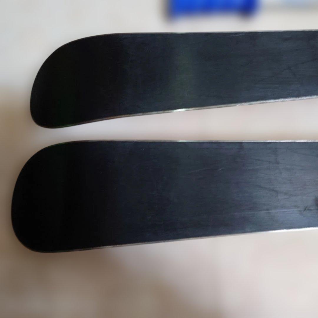 アトミック ATOMIC スキー板、ストック、ビンディング【３点セット】キッズ