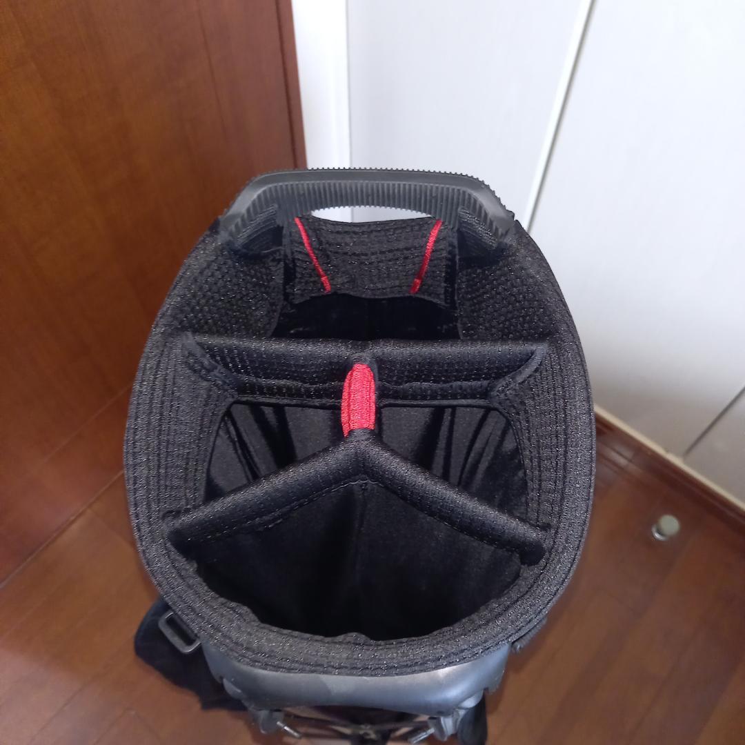 Titleist スタンドゴルフバッグ ブラック/ホワイト/レッド