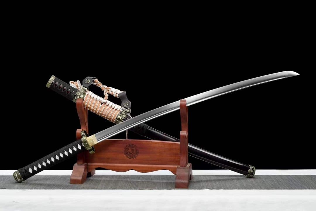 【ワイルド太刀】 武具　刀装具　日本刀　模造刀 居合刀