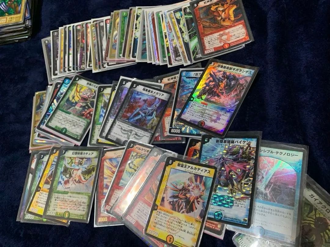 専用解除、遊戯王やデュエマ など8種類‼️弟の大量引退品（レア400枚以上)
