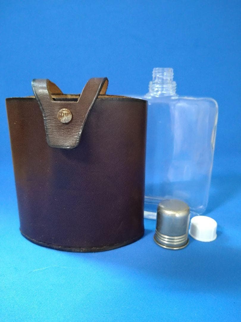 スキットル　ドイツ製　レトロ　皮ケース