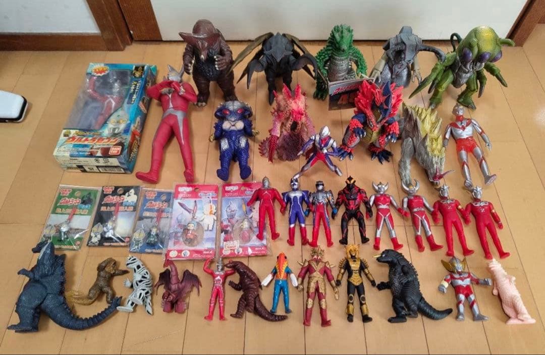 ウルトラマン 怪獣 ソフビなど