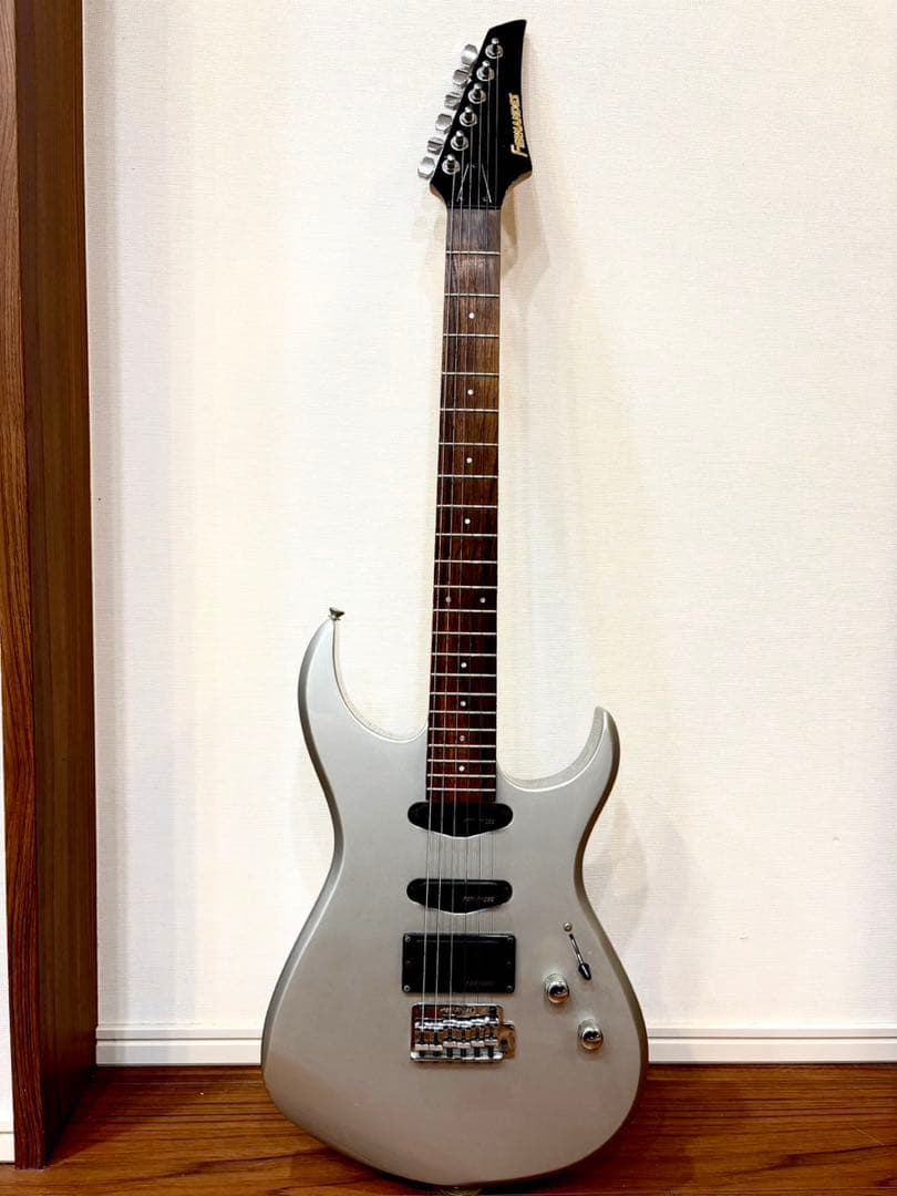 FERNANDES FGZ-1C フェルナンデス エレキギター シルバー