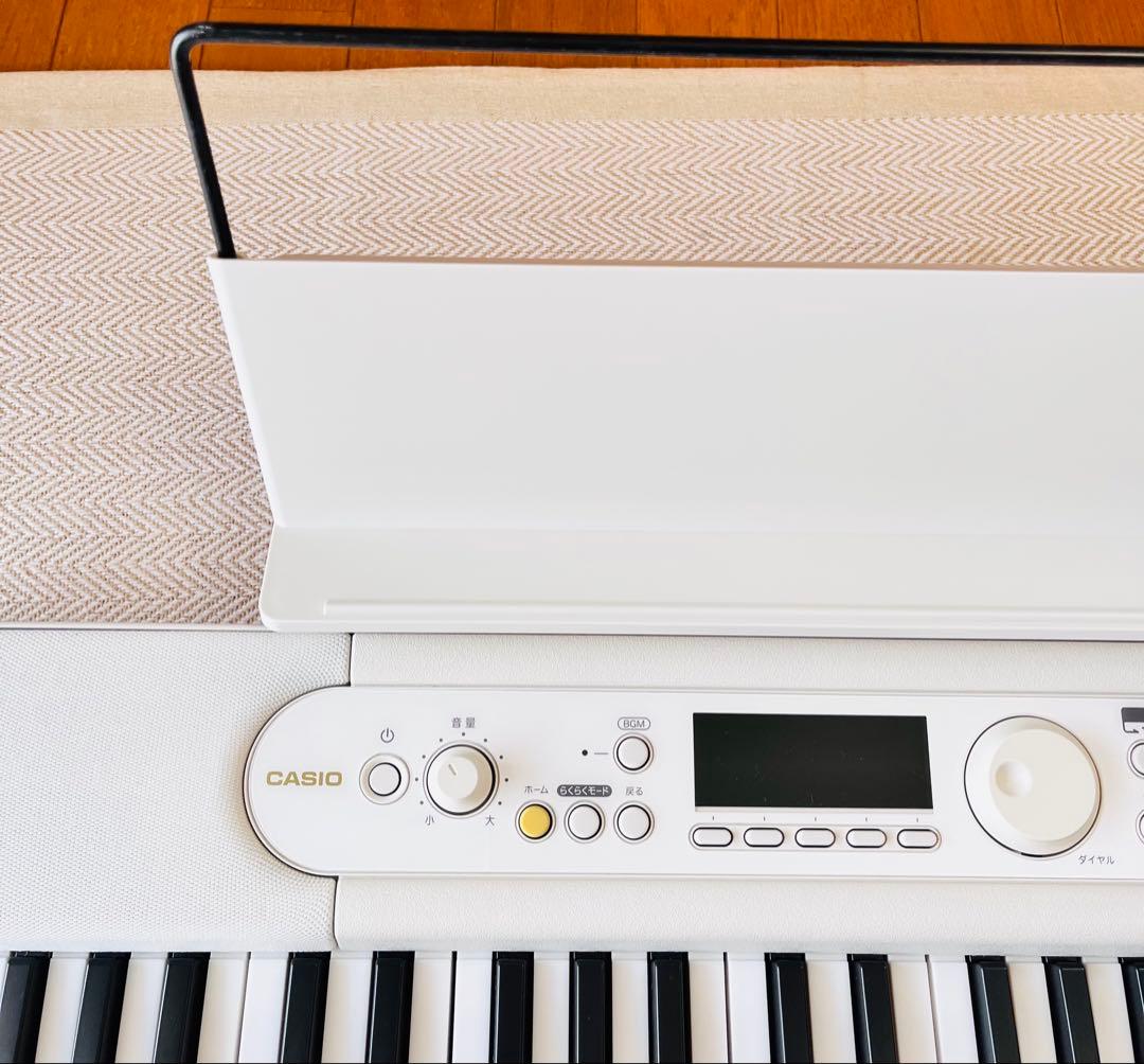 数回使用のみ カシオ 光ナビゲーションキーボード LK-536