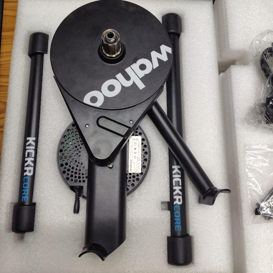 Wahoo KICKRCORE スマートローラー ワフー　　　　　キッカーコア