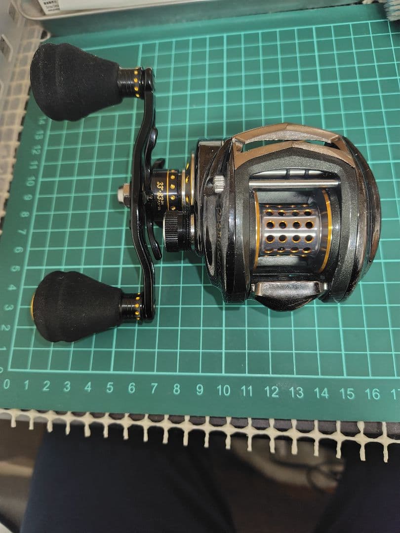 アブガルシア　レボ　ビッグシューターコンパクトL　スプールがパワークランク仕様