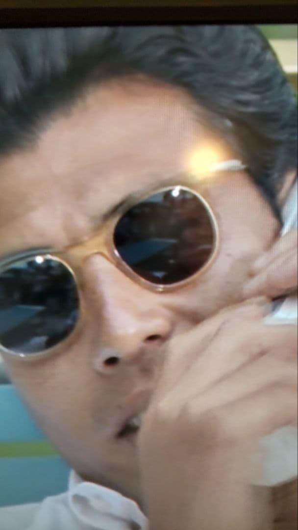 舘ひろしゴリラ警視庁クリアーサングラス