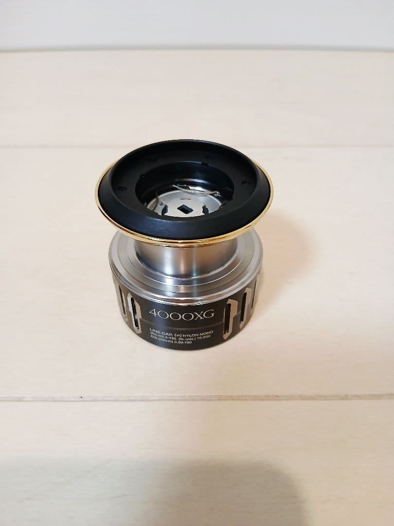 [新品未使用品]17ツインパワーXD 4000XG 純正スプール