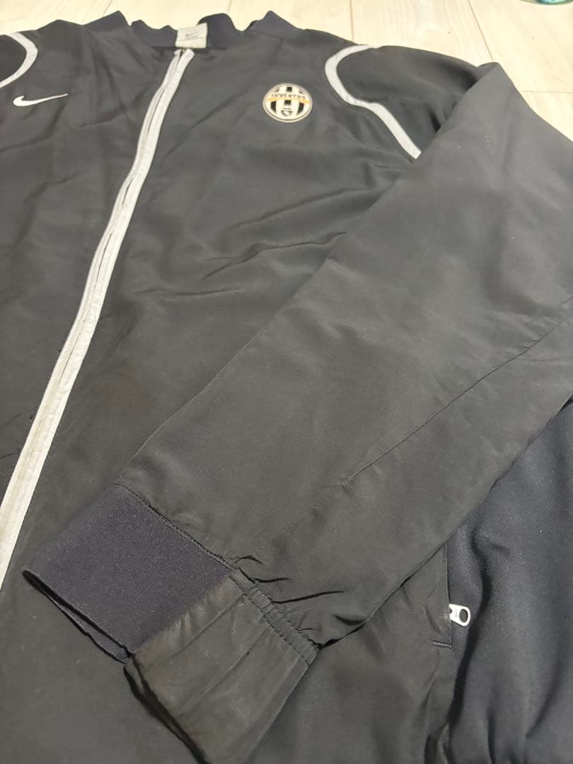 ナイキ製　ユベントス　トラックジャケット　XL 黒　大きいサイズ Y2K