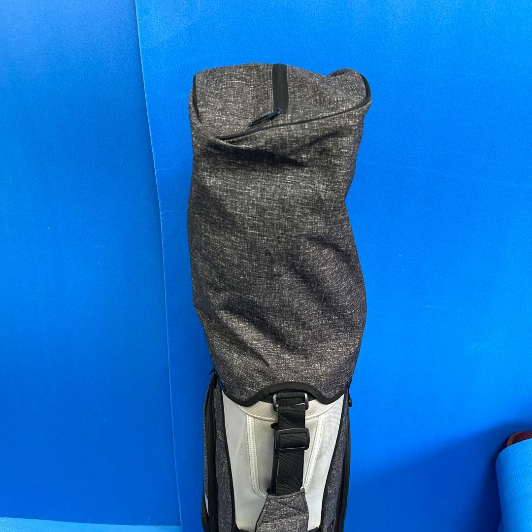 NIKEキャディーバッグ軽量タイプ・値下げ中