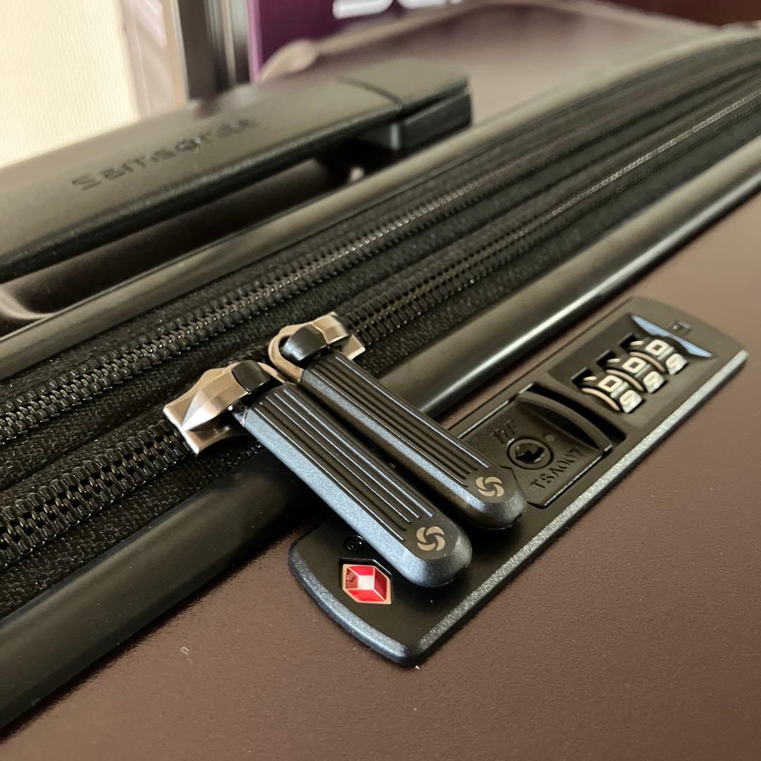 SAMSONITE サムソナイト 110L 軽量キャリーケース スーツケース