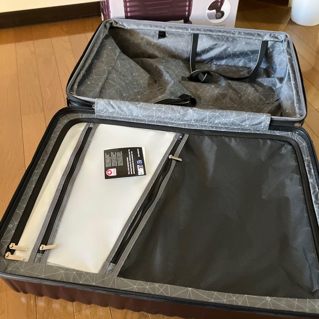 SAMSONITE サムソナイト 110L 軽量キャリーケース スーツケース