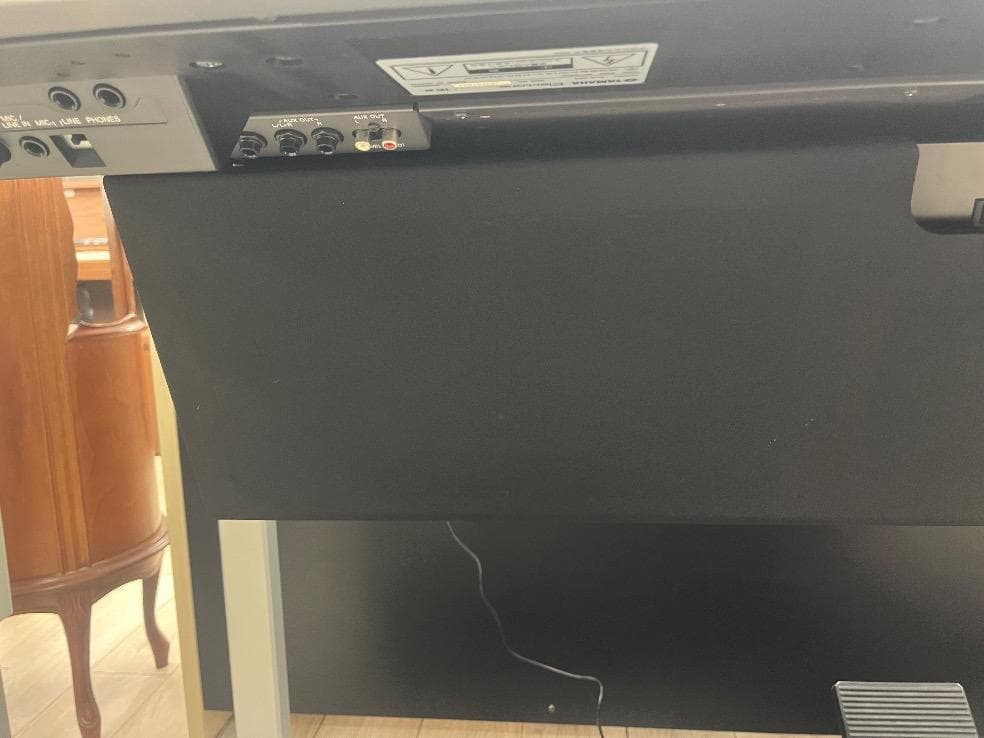 ★79518【EO】YAMAHA　ELS02C　16年製