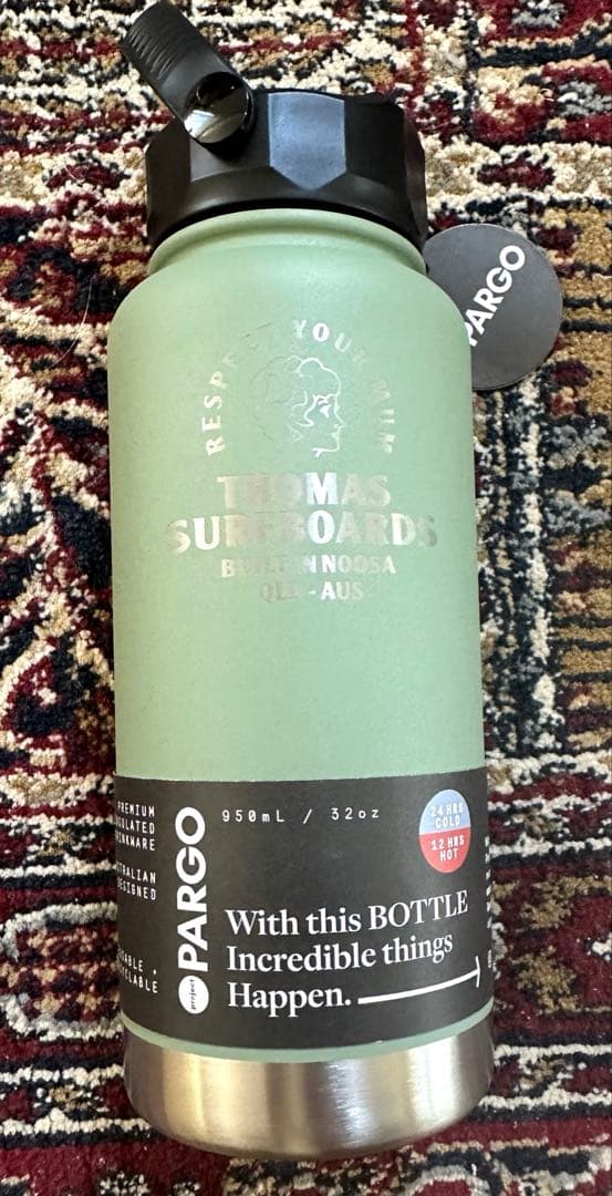 Thomas Surfboardx Project Pargo のコラボ水筒