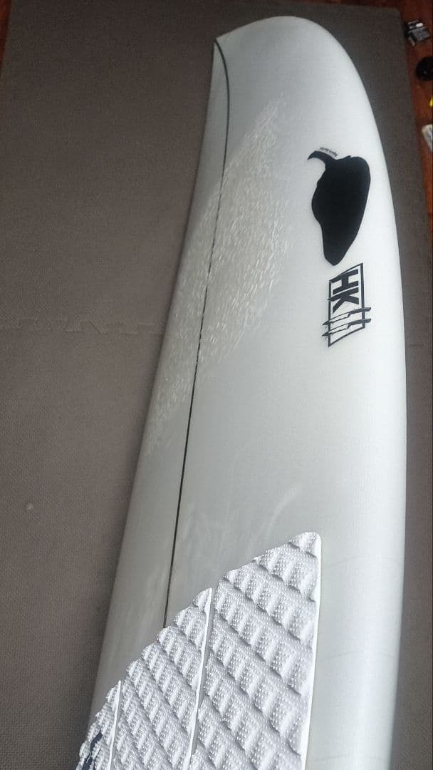 送料込！チリサーフボード5.11