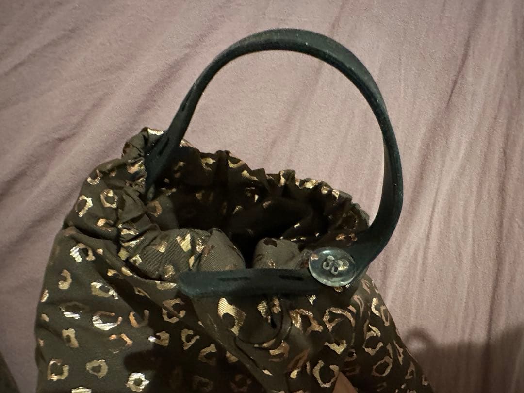 子ども用レオパード柄スキーウェア