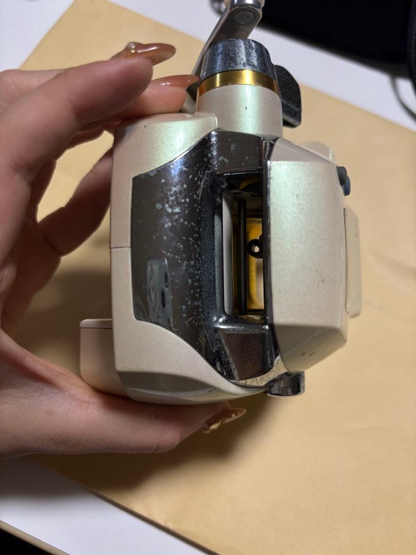 電動リール ホワイト ハンドル付き