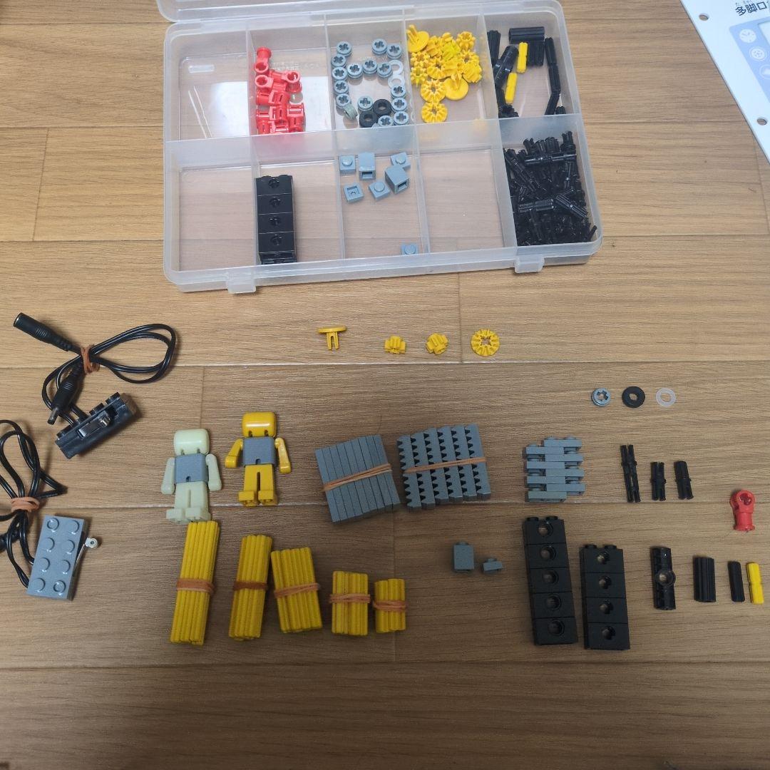 ヒューマンアカデミーロボット教室 専用タブレット コード 電池8本 カバン付き