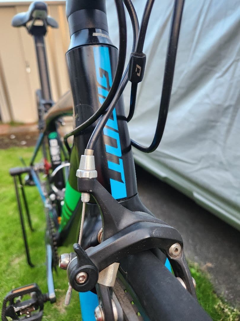 自転車本体 GIANT Contend SL2