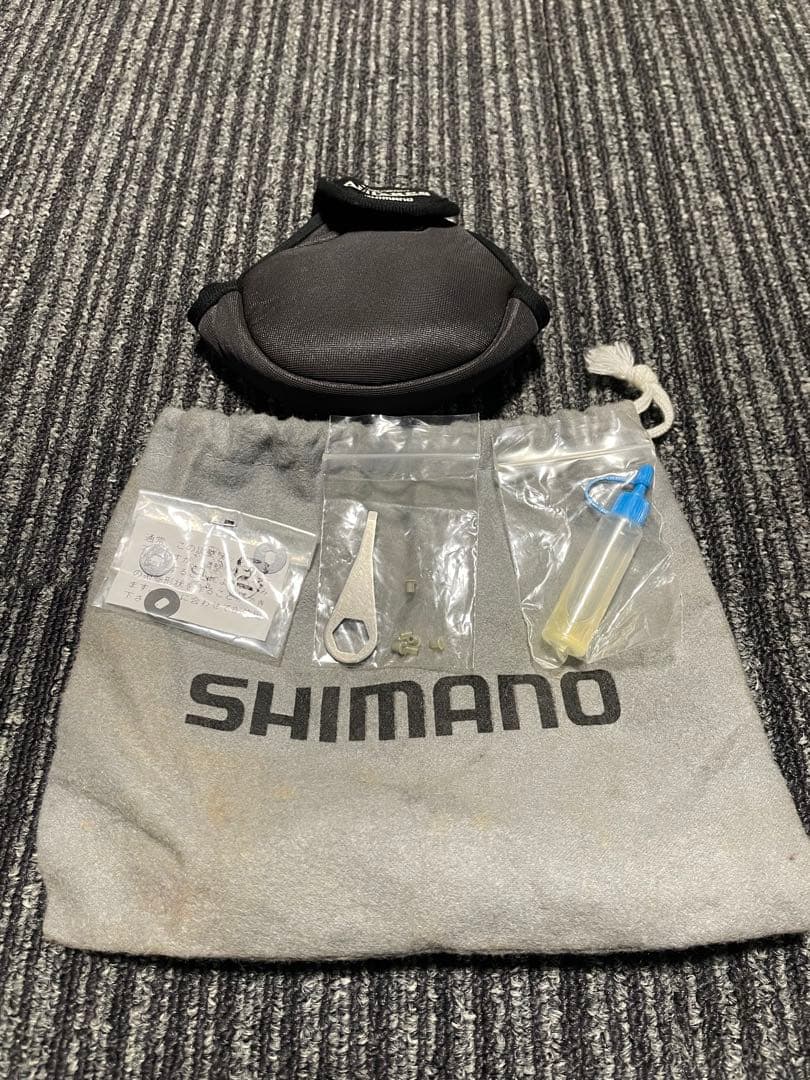 シマノ　スコーピオン初代アンタレスRH221