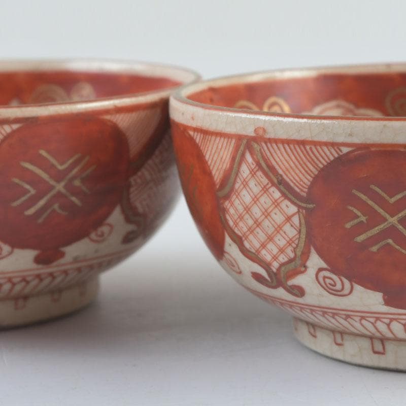 九谷焼　古九谷　角福銘　赤絵金彩　人物文　盃　一對　共箱　V　9544